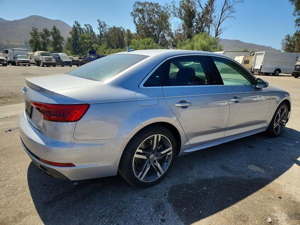 2017 AUDI A4