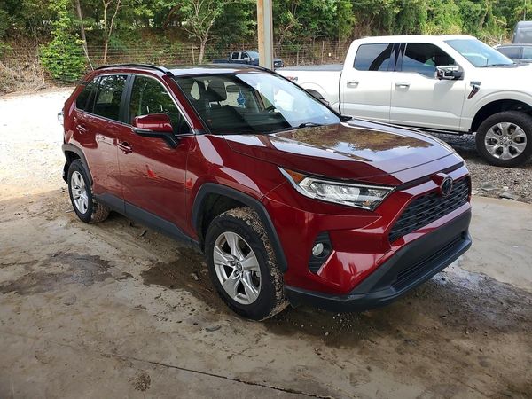 2019 TOYOTA RAV4