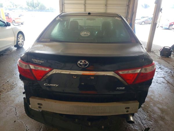 2015 TOYOTA CAMRY