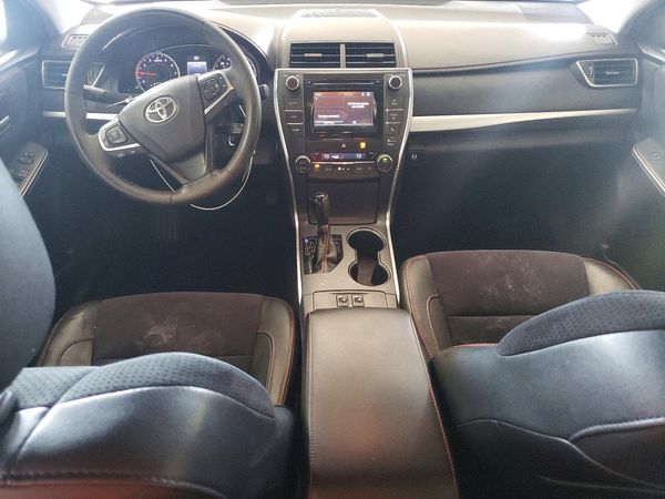 2015 TOYOTA CAMRY