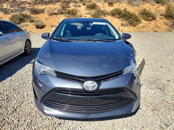 2017 TOYOTA COROLLA