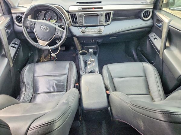 2015 TOYOTA RAV4 XLE (M Grade)