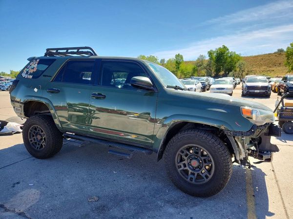 2020 TOYOTA 4RUNNER Base Grade