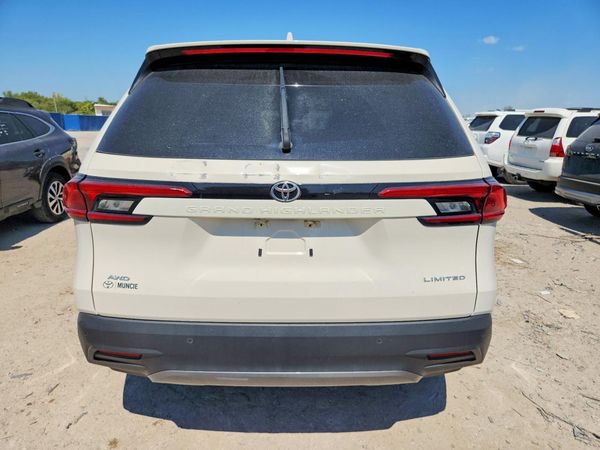 2024 TOYOTA GRAND HIGHLANDER