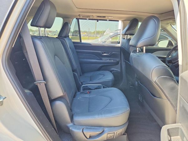 2024 TOYOTA GRAND HIGHLANDER
