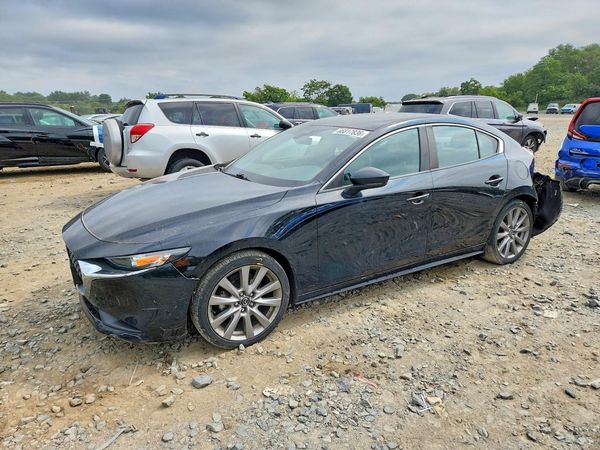2022 MAZDA 3