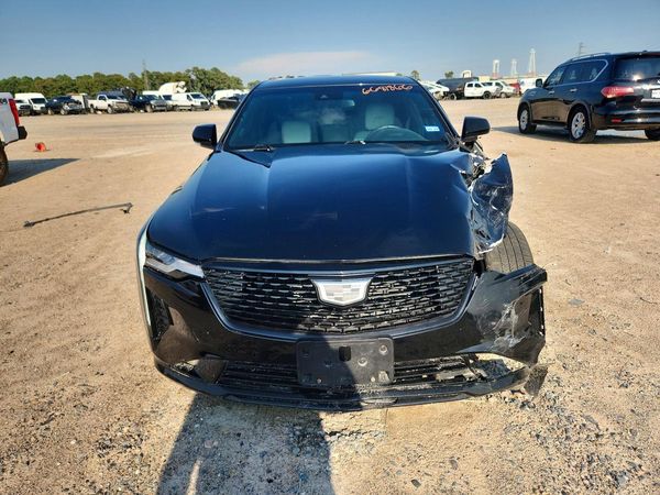 2024 CADILLAC CT4