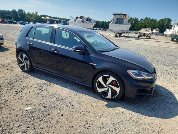 2018 VOLKSWAGEN GTI S, SE, Autobahn