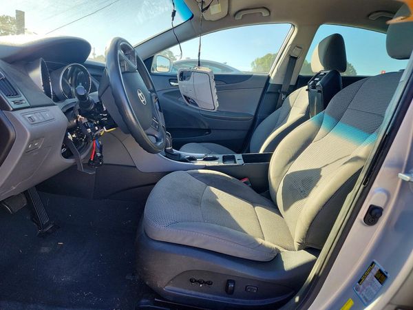 2014 HYUNDAI SONATA GLS/ GLS Popular