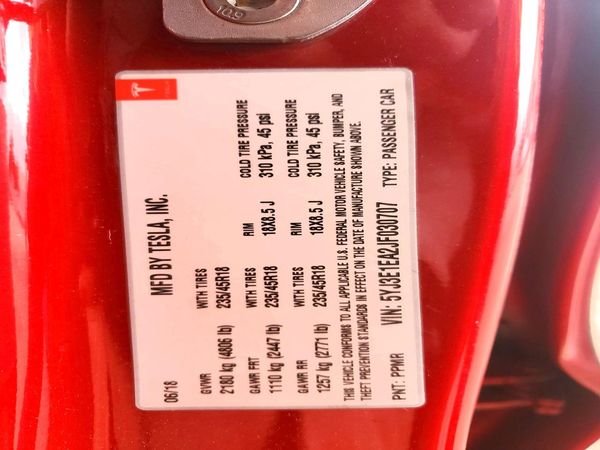2018 TESLA MODEL 3