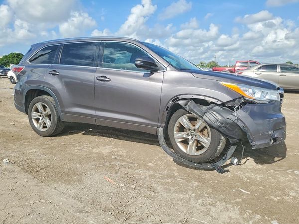 2016 TOYOTA HIGHLANDER