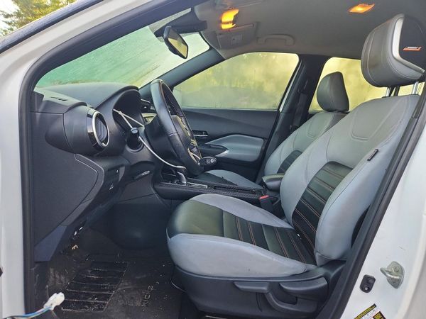 2021 NISSAN KICKS SR