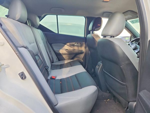 2021 NISSAN KICKS SR
