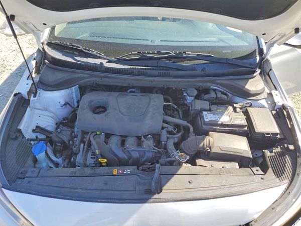 2018 HYUNDAI ACCENT SE and SEL