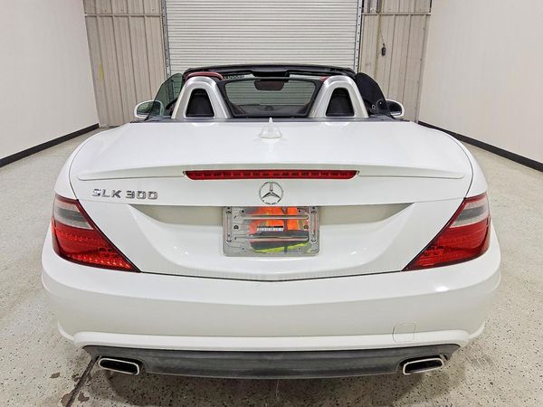 2016 MERCEDES-BENZ SLK SLK300