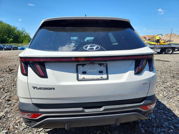 2022 HYUNDAI TUCSON