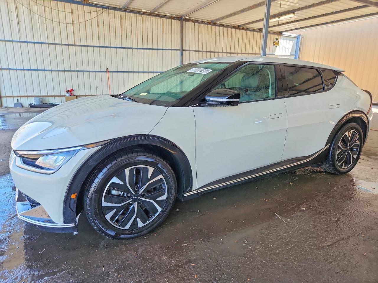 2023 KIA EV6 Light, Wind