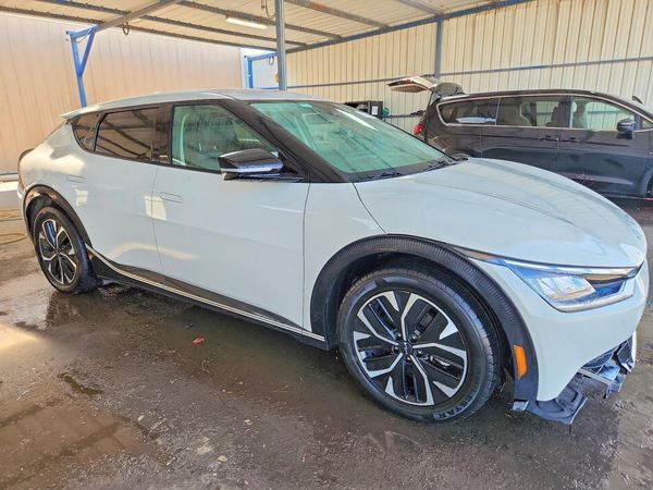 2023 KIA EV6 Light, Wind