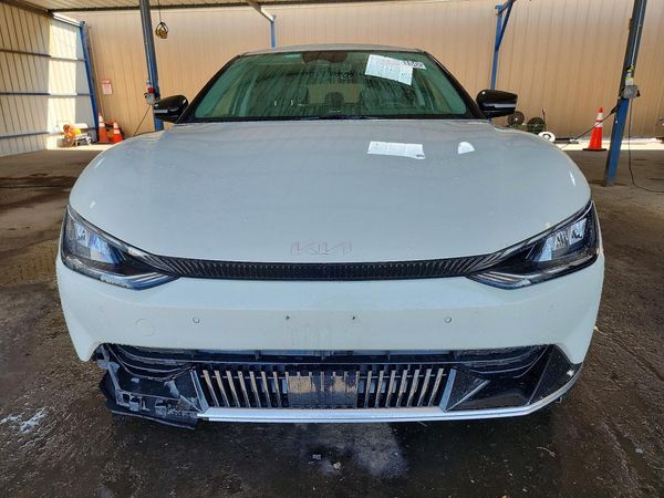 2023 KIA EV6 Light, Wind