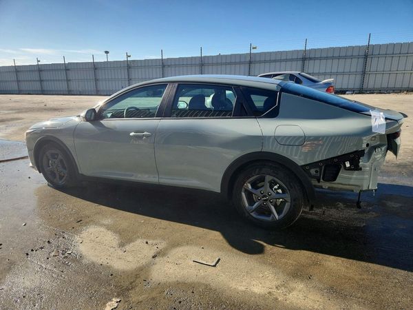 2026 KIA K4 LX, LXS