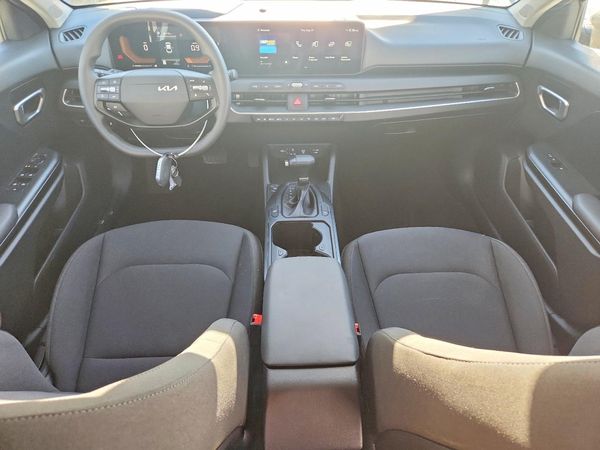 2026 KIA K4 LX, LXS