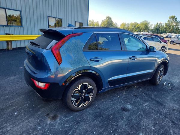 2023 KIA NIRO Wind