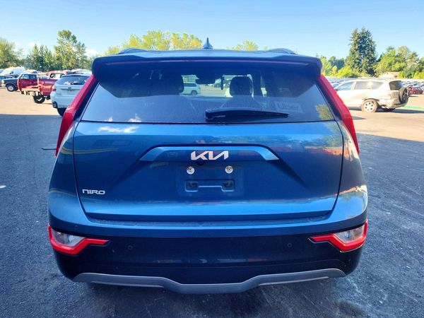 2023 KIA NIRO Wind