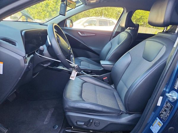 2023 KIA NIRO Wind