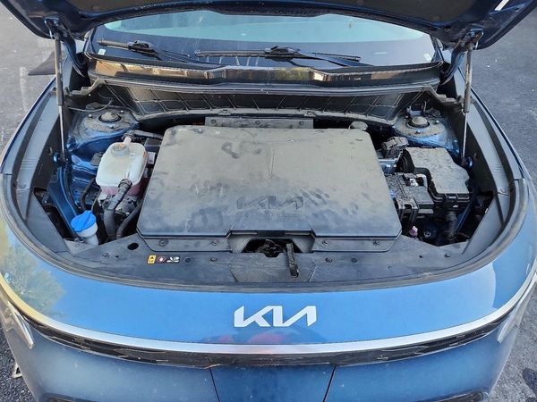 2023 KIA NIRO Wind