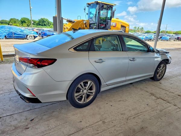 2018 HYUNDAI SONATA