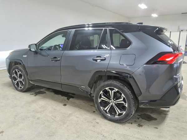 2024 TOYOTA RAV4 XSE