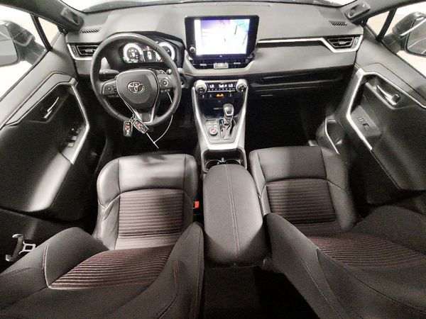 2024 TOYOTA RAV4 XSE