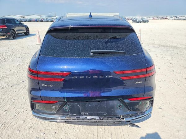 2026 GENESIS GV70