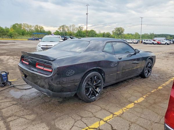 2016 DODGE CHALLENGER