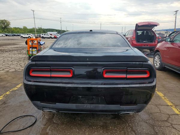 2016 DODGE CHALLENGER