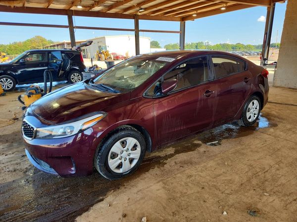 2017 KIA FORTE LX Base