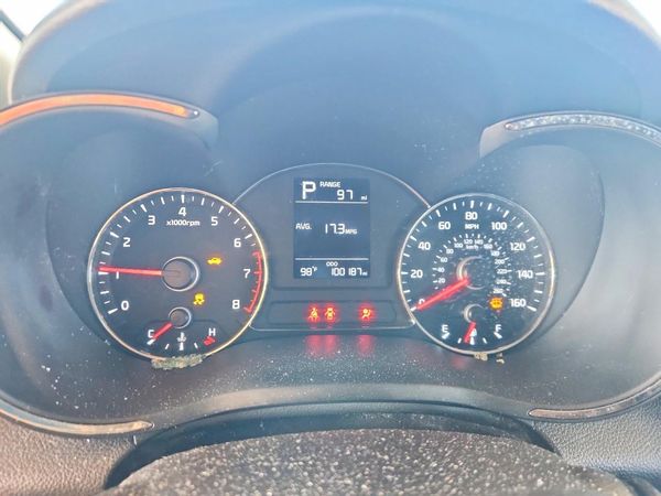 2017 KIA FORTE LX Base