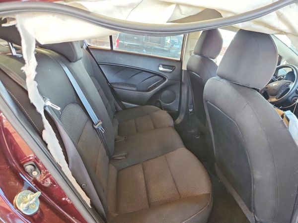 2017 KIA FORTE LX Base