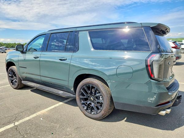2026 CHEVROLET SUBURBAN RST — DSRA