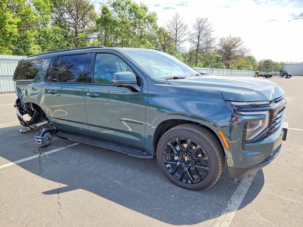 2026 CHEVROLET SUBURBAN RST — Passenger 3/4