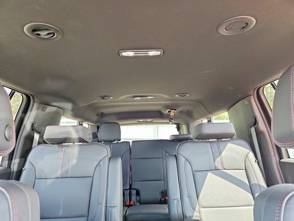 2026 CHEVROLET SUBURBAN RST — SUVN