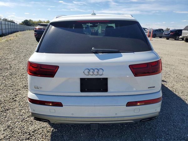 2017 AUDI Q7