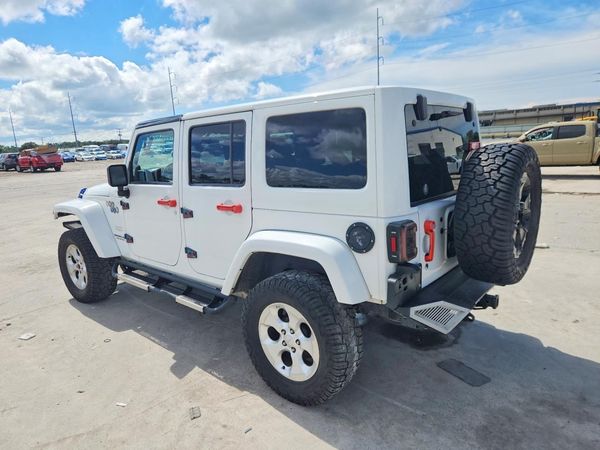 2013 JEEP WRANGLER Sahara