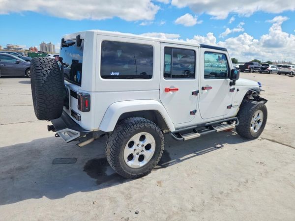 2013 JEEP WRANGLER Sahara