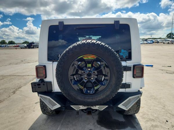 2013 JEEP WRANGLER Sahara