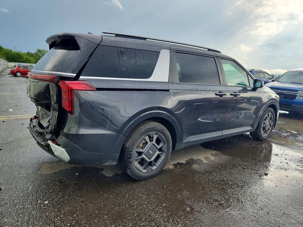2025 KIA CARNIVAL