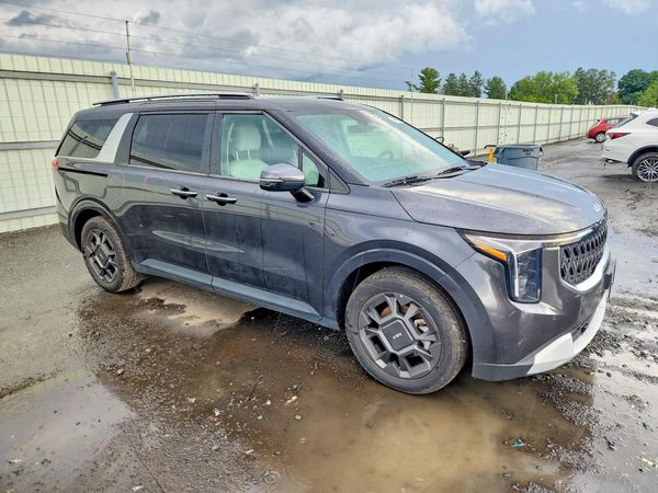 2025 KIA CARNIVAL