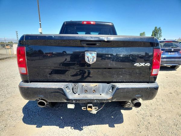 2013 RAM 1500 ST