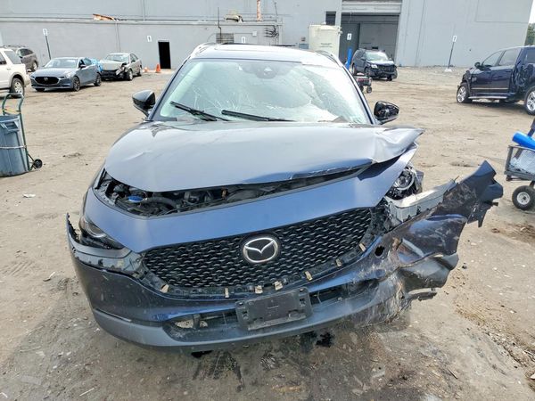 2021 MAZDA CX30 Premium Plus Package — DIRF