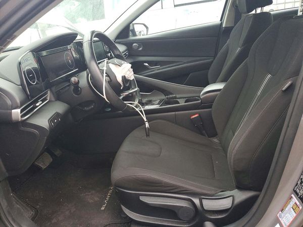 2021 HYUNDAI ELANTRA